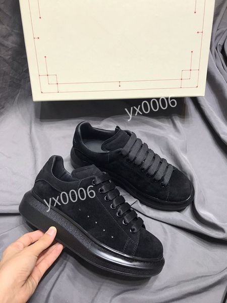 designer platform casual shoes men women leather lace up sneakers luxury white black velvet suede trainers jogging walking gp191120, Red;white
designer platform casual shoes men women leather lace up sneakers luxury white black velvet suede trainers jogging walking gp191120, Red;white