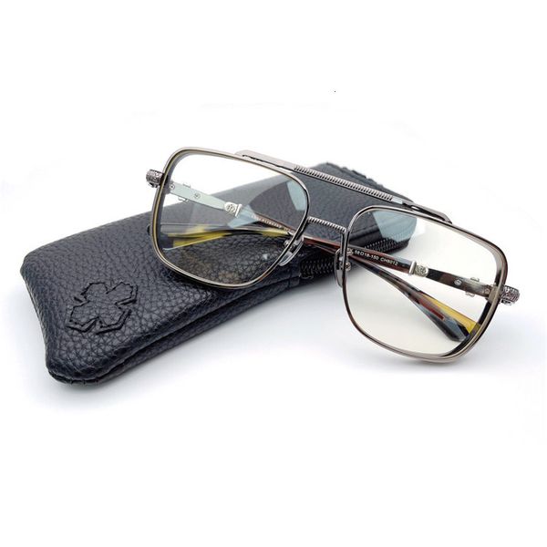 sunglasses fashion glasses crowe pure titanium frame men's and women's large anti blue light myopia optical matching, White;black
sunglasses fashion glasses crowe pure titanium frame men's and women's large anti blue light myopia optical matching, White;black