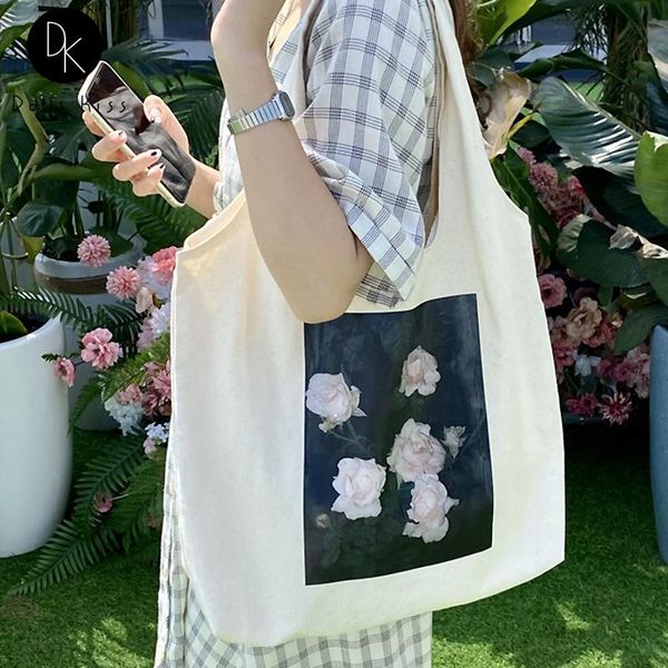 evening bags women canvas shopping bag female literary style oil painting flower shoulder personalized retro handbag reusable casual tote
evening bags women canvas shopping bag female literary style oil painting flower shoulder personalized retro handbag reusable casual tote