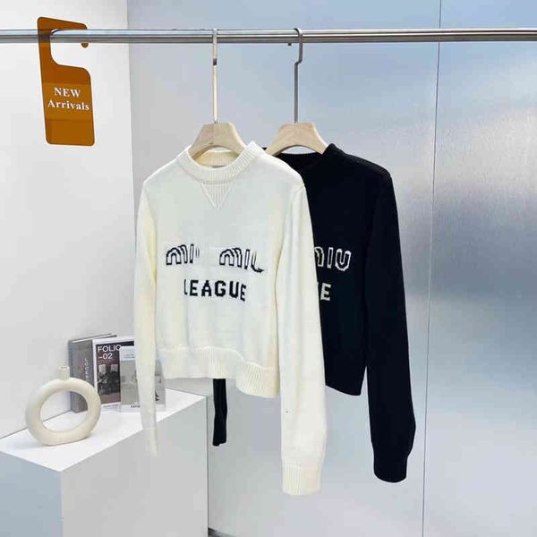women's sweaters miao's autumn and winter chest letters contrast color short high waist design long sleeve round neck pullover w, White;black
women's sweaters miao's autumn and winter chest letters contrast color short high waist design long sleeve round neck pullover w, White;black