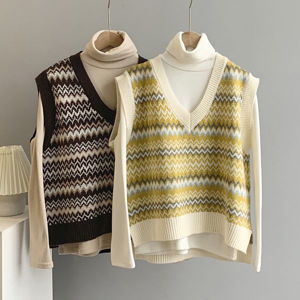 new 2021 v-neck vest sleeveless knitted vintage striped print all match loose style sweater casual women pullovers ly8q, Black;white
new 2021 v-neck vest sleeveless knitted vintage striped print all match loose style sweater casual women pullovers ly8q, Black;white
