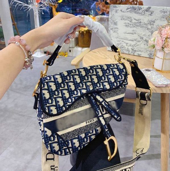 original leather fashion designers women bags handbags tote ladies crossbody shoulder bag purse -d1901, Red;black
original leather fashion designers women bags handbags tote ladies crossbody shoulder bag purse -d1901, Red;black