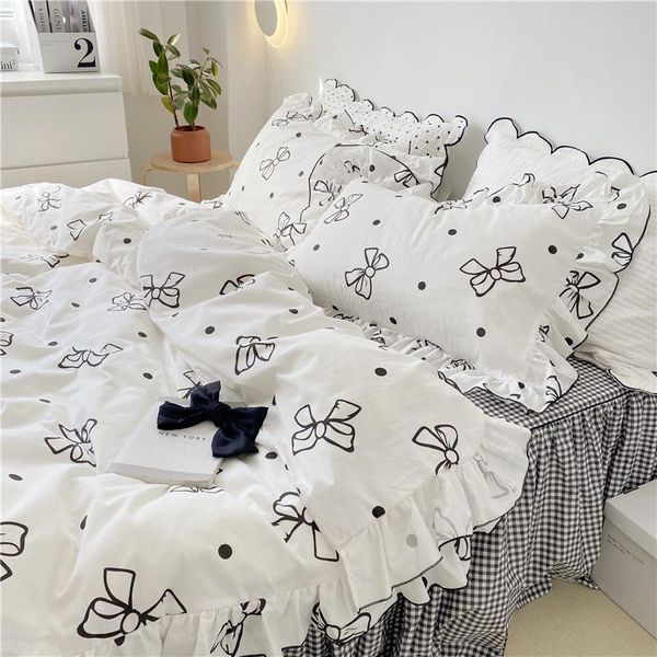 bedding sets korean rural small pure and fresh bow wave point girl heart princess bed four cotton quilt cover
bedding sets korean rural small pure and fresh bow wave point girl heart princess bed four cotton quilt cover