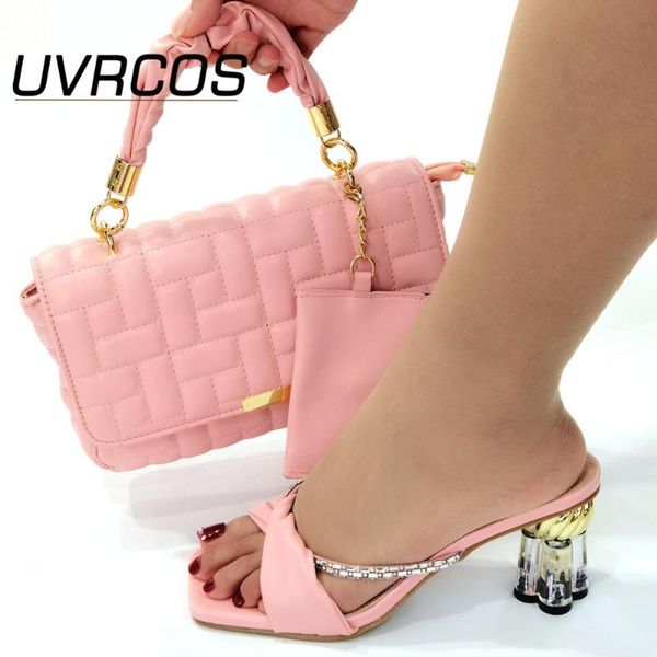 dress shoes 2021 african arrival special style nigerian party italian design women and bag set in rroyal pink color, Black
dress shoes 2021 african arrival special style nigerian party italian design women and bag set in rroyal pink color, Black