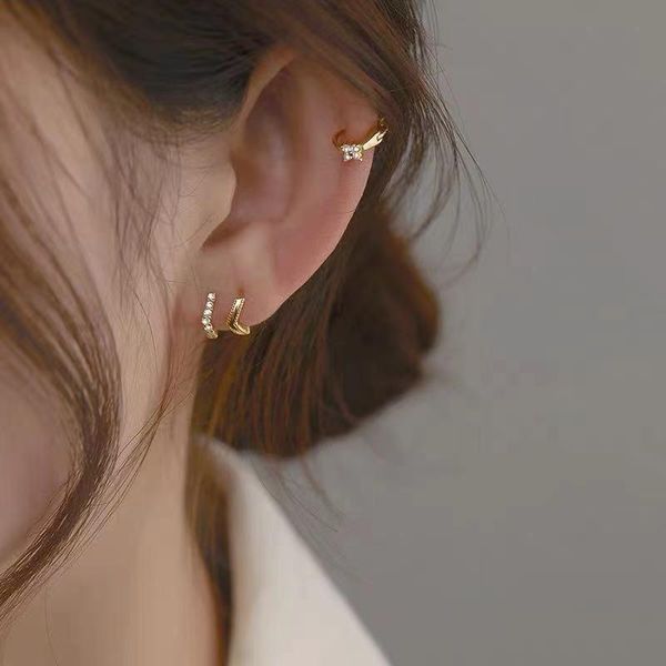 hoop & huggie 925 sterling silver jewelry simple ear buckle trendy sleep without removing small bone stud ring for women 2021, Golden;silver
hoop & huggie 925 sterling silver jewelry simple ear buckle trendy sleep without removing small bone stud ring for women 2021, Golden;silver
