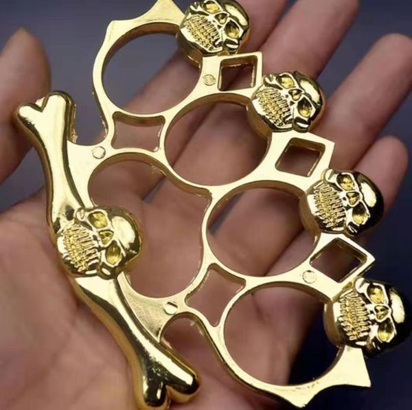 glass fiber alloy finger tiger four finger self defense weapon four finger fist buckle iron hand brace 00326
glass fiber alloy finger tiger four finger self defense weapon four finger fist buckle iron hand brace 00326