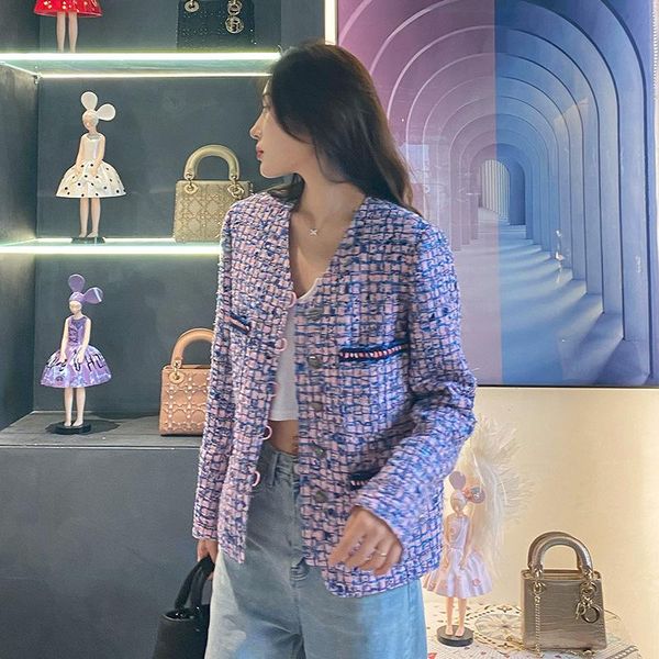 women's jackets chic luxury women purple tweed woven plaid v-neck long sleeve coat jacket fall winter short vestido 2021 clothes, Black;brown
women's jackets chic luxury women purple tweed woven plaid v-neck long sleeve coat jacket fall winter short vestido 2021 clothes, Black;brown