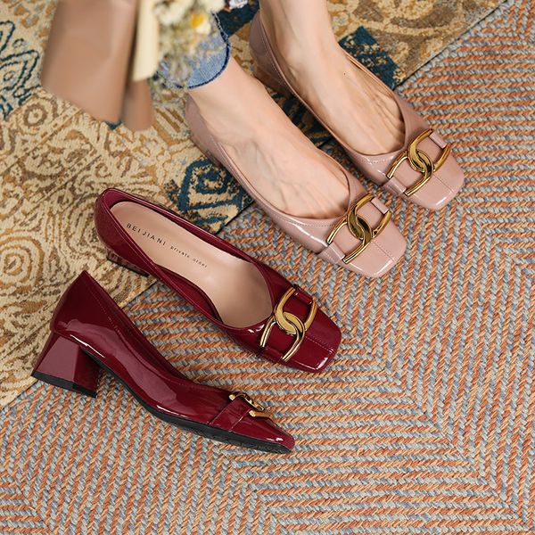 332-8 sheep square head high heeled sho women's thick heel french two wear can step on single patent leather metal autumn, Black;white
332-8 sheep square head high heeled sho women's thick heel french two wear can step on single patent leather metal autumn, Black;white
