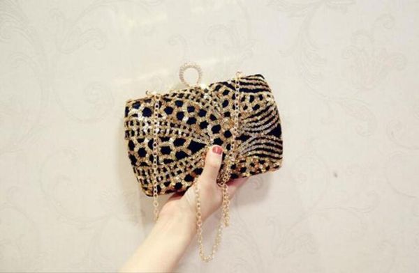 2022 women lady gold sequins crystal bridal handbag clutch party wedding purse evening bag 06
2022 women lady gold sequins crystal bridal handbag clutch party wedding purse evening bag 06