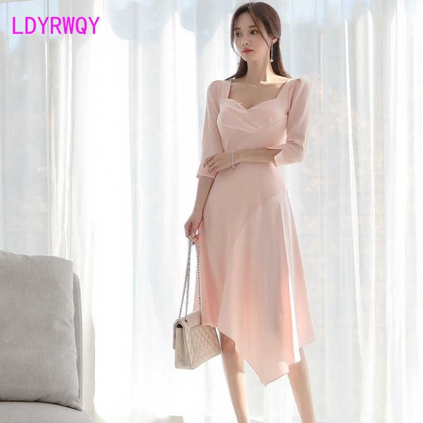 spring and summer korean fashion elegant temperament was thin chiffon bottoming dress 210603, Black;gray
spring and summer korean fashion elegant temperament was thin chiffon bottoming dress 210603, Black;gray