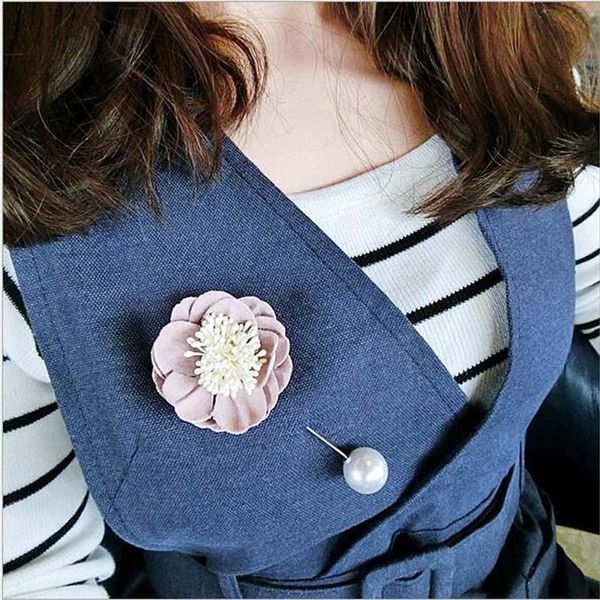 diy 5pcs/lot new fashion wedding brooch wild accessories pearl fabric flowers bride bridesmaid brooch collar wedding decorations
diy 5pcs/lot new fashion wedding brooch wild accessories pearl fabric flowers bride bridesmaid brooch collar wedding decorations