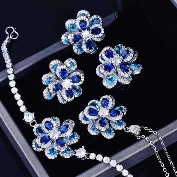 stud lady shiny camellia shape cubic zirconia earrings bracelet ring pendant for party, Golden;silver
stud lady shiny camellia shape cubic zirconia earrings bracelet ring pendant for party, Golden;silver