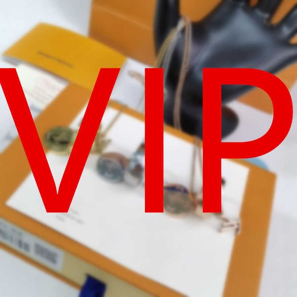 2012 necklace brand designer men's and women's fashion ring drop necklace women's jewelry gift box, Silver
2012 necklace brand designer men's and women's fashion ring drop necklace women's jewelry gift box, Silver