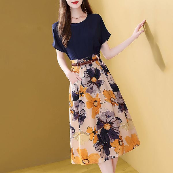 designs summer retro elegant 2 piece set women t-shirt + a-line floral skirt suit two piece sets office lady clothing xxxl, White
designs summer retro elegant 2 piece set women t-shirt + a-line floral skirt suit two piece sets office lady clothing xxxl, White