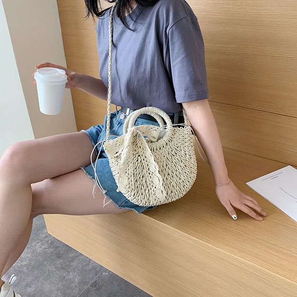handmade half-round rattan woven straw bag summer women messenger crossbody bags girls small beach handbag 2020
handmade half-round rattan woven straw bag summer women messenger crossbody bags girls small beach handbag 2020