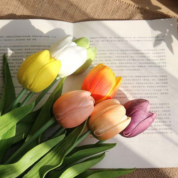 50cm 7colors pu tulip flower real touch wedding flower artificial pu home wedding decoration
50cm 7colors pu tulip flower real touch wedding flower artificial pu home wedding decoration