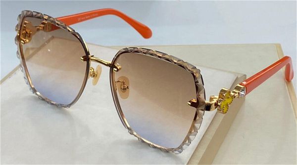 new fashion women sunglasses h picotin square cut lens plum blossom pile head inlaid diamond temples uv400 lens quality, White;black
new fashion women sunglasses h picotin square cut lens plum blossom pile head inlaid diamond temples uv400 lens quality, White;black