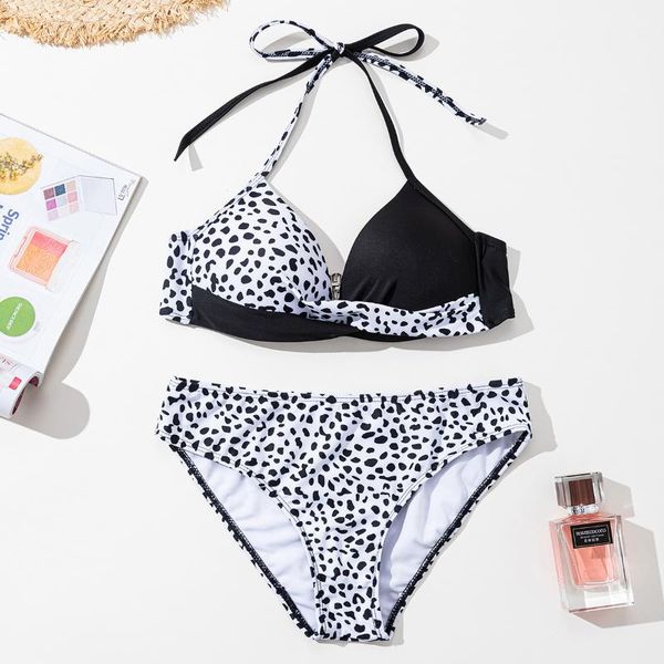 women's swimwear 2021 split swimsuit bikini hard bag two-color stitching 2 piece sets womens push up, White;black
women's swimwear 2021 split swimsuit bikini hard bag two-color stitching 2 piece sets womens push up, White;black