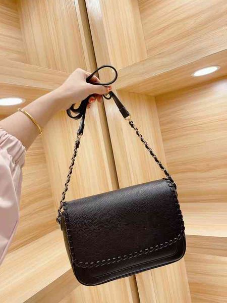 shoulder bags luxury brand fashion simple small square clutch women's designer real leather chain mobile phone handbags 1220
shoulder bags luxury brand fashion simple small square clutch women's designer real leather chain mobile phone handbags 1220