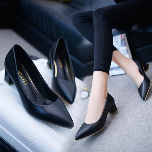 spring new thick with wild women single shoes korean version of shallow mouth pointed black high-heeled work shoes
spring new thick with wild women single shoes korean version of shallow mouth pointed black high-heeled work shoes
