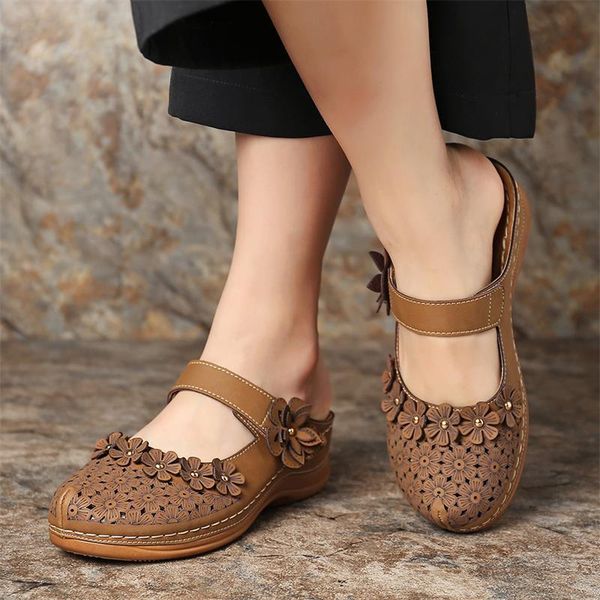 summer women flat flower sandals personality retro hollow out round toe ladies shoes plus size super soft female buckle slippers, Black
summer women flat flower sandals personality retro hollow out round toe ladies shoes plus size super soft female buckle slippers, Black