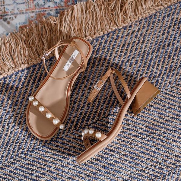 sandals 2021 summer low woman leather clear heels buckle strap female shoe med large size low-heeled girls medium comfort be, Black
sandals 2021 summer low woman leather clear heels buckle strap female shoe med large size low-heeled girls medium comfort be, Black