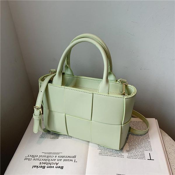 evening bags luxury large brand pu leather woven shoulder for women 2021 portable small square bag tofu
evening bags luxury large brand pu leather woven shoulder for women 2021 portable small square bag tofu