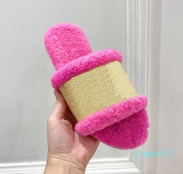 famous designer high-quality women's slippers ladies wool winter fur is fluffy and furry warm comfortable plush 35-41, Black
famous designer high-quality women's slippers ladies wool winter fur is fluffy and furry warm comfortable plush 35-41, Black