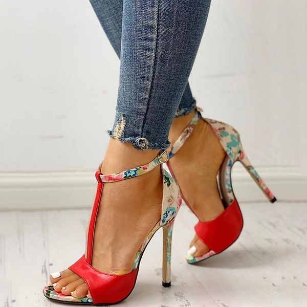 summer women fashion sandals plus size thin super high heels pumps floral buckle t-strap heels female sandals plus size 43, Black
summer women fashion sandals plus size thin super high heels pumps floral buckle t-strap heels female sandals plus size 43, Black