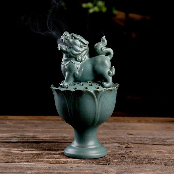 fragrance lamps antique ceramic incense burner household indoor sandalwood pan zen buddha lion stove air purification
fragrance lamps antique ceramic incense burner household indoor sandalwood pan zen buddha lion stove air purification