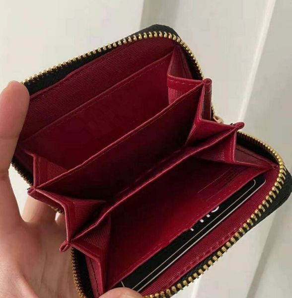 classic caviar women's zipper wallet luxury designer multi-card slots large-capacity brand design female card bag coin purses famous la, Red;black
classic caviar women's zipper wallet luxury designer multi-card slots large-capacity brand design female card bag coin purses famous la, Red;black