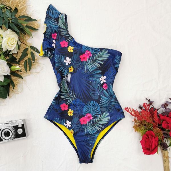 one shoulder lotus leaf printed one piece swimsuit women swimsuit women leaf side printed swimwear back 2021 new bikinis
one shoulder lotus leaf printed one piece swimsuit women swimsuit women leaf side printed swimwear back 2021 new bikinis