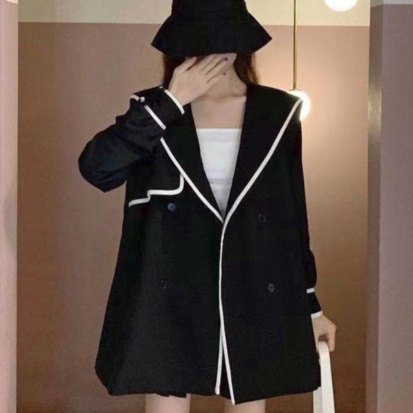 women's trench coats spring and autumn 2021 retro french design waist navy collar small temperament long sleeve windbreaker, Tan;black
women's trench coats spring and autumn 2021 retro french design waist navy collar small temperament long sleeve windbreaker, Tan;black