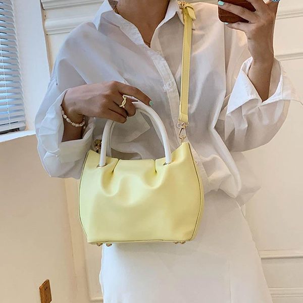 evening bags 2021 summer style casual simple small square fashion ladies all-match shoulder bag leather messenger
evening bags 2021 summer style casual simple small square fashion ladies all-match shoulder bag leather messenger
