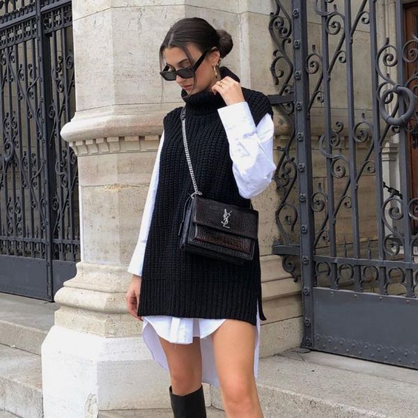 2021 new autumn winter women knitted solid turtleneck pullover warm sleeveless vintage two color lady sweater vest dn76, Black;white
2021 new autumn winter women knitted solid turtleneck pullover warm sleeveless vintage two color lady sweater vest dn76, Black;white