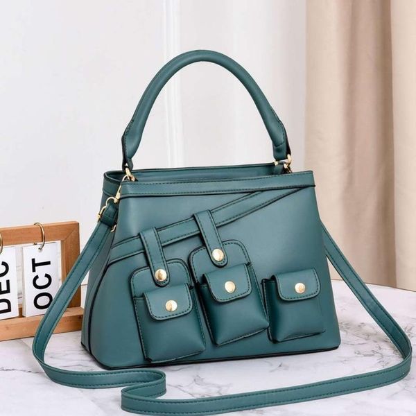 brand ladies bags 2021 new trendy ladies shoulder handbags fashion all-match large capacity messenger bag women
brand ladies bags 2021 new trendy ladies shoulder handbags fashion all-match large capacity messenger bag women