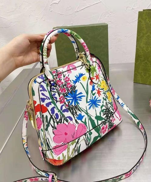 evening bags 2021 fashion luxury ladies shell bag designer collection classic shoulder spring handbag for women
evening bags 2021 fashion luxury ladies shell bag designer collection classic shoulder spring handbag for women
