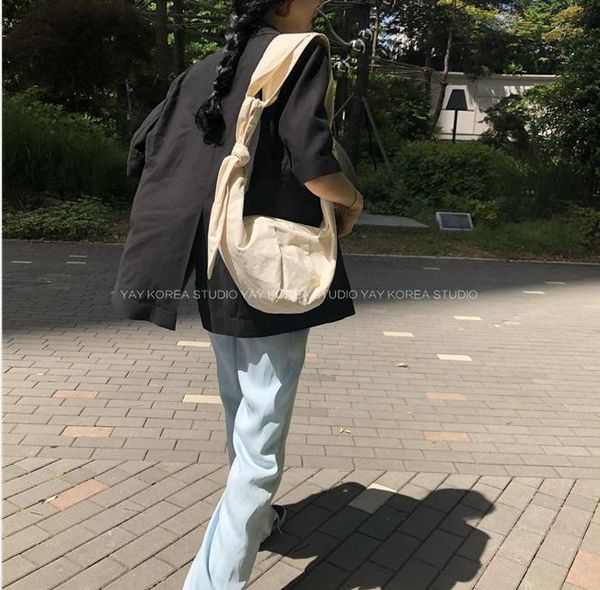 evening bags large capacity canvas shoulder solid color designers strap-tied hobos bag 2021 ins korea blogger recommendation
evening bags large capacity canvas shoulder solid color designers strap-tied hobos bag 2021 ins korea blogger recommendation