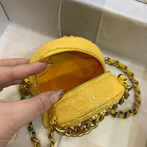 the latest collection for early spring 2021 women bags sequins aa00124 thick retro chain turbot a simple universal fashion bags
the latest collection for early spring 2021 women bags sequins aa00124 thick retro chain turbot a simple universal fashion bags