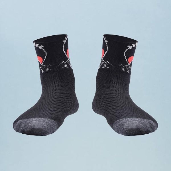 1 pair of sports fitness socks riding socks short summer ankle protective size xs black (adults 14-34 ya, Blue;black
1 pair of sports fitness socks riding socks short summer ankle protective size xs black (adults 14-34 ya, Blue;black