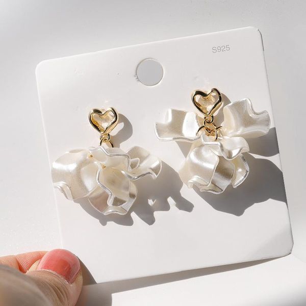 dangle & chandelier seblasy korean alloy big flowers drop earrings pendants cute mini love heart for women party jewelry, Silver
dangle & chandelier seblasy korean alloy big flowers drop earrings pendants cute mini love heart for women party jewelry, Silver