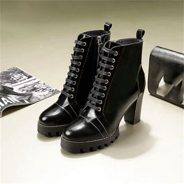 luxury louises boots designer women winter sock boot chain leather letter shoes flat mid high heel fdg, Black
luxury louises boots designer women winter sock boot chain leather letter shoes flat mid high heel fdg, Black