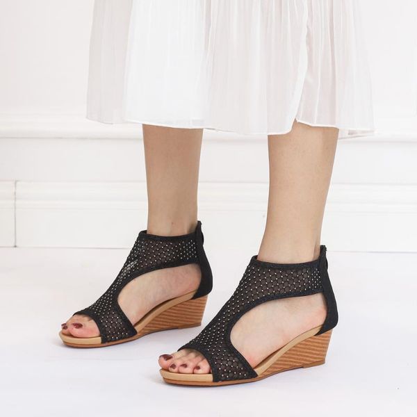 sandals fashion women wedges ladies round toe kitten heels summer shoes black/beige comfortable girl's vintage zipper sandalias
sandals fashion women wedges ladies round toe kitten heels summer shoes black/beige comfortable girl's vintage zipper sandalias