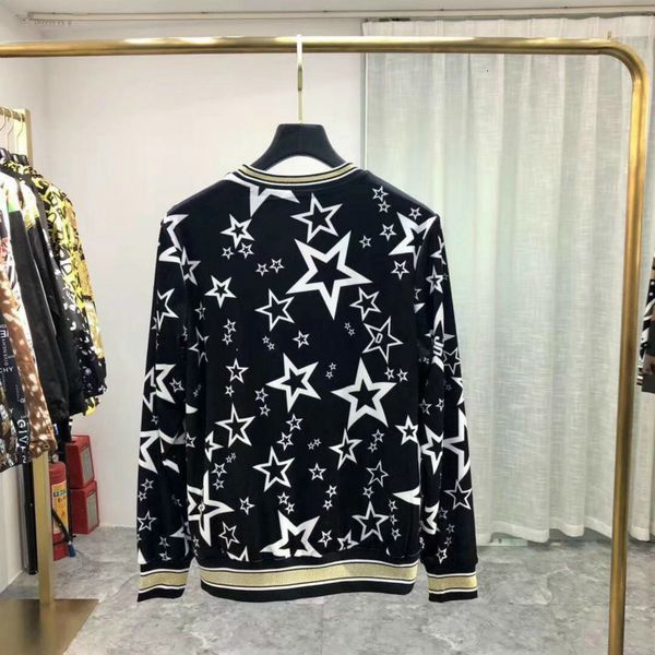 2021 new autumn and winter plus standard veet nightgown male star shirt long-sleeved tide thin mark around the neck shirtum49, Black
2021 new autumn and winter plus standard veet nightgown male star shirt long-sleeved tide thin mark around the neck shirtum49, Black