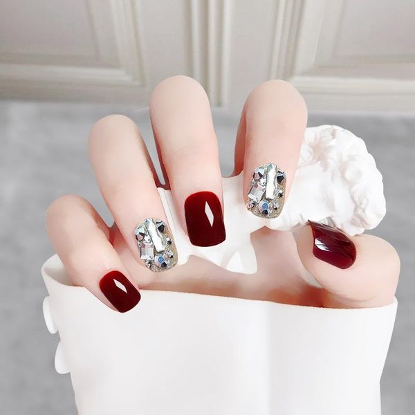 false nails 24pcs fake wine red glitter diamond wear short paragraph fashion manicure patch save time press on dl, Red;gold
false nails 24pcs fake wine red glitter diamond wear short paragraph fashion manicure patch save time press on dl, Red;gold