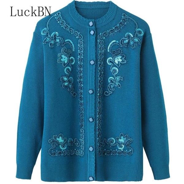 women's knits & tees 2021 autumn winter jacket knitted sweaters women clothing shirts coat fashion cardigan knit loose embroidery swea, White
women's knits & tees 2021 autumn winter jacket knitted sweaters women clothing shirts coat fashion cardigan knit loose embroidery swea, White