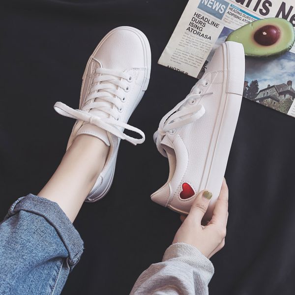 fashion women shoes 2020 new pu leather shoes ladies breathable cute heart flats shoes simple sneakers female
fashion women shoes 2020 new pu leather shoes ladies breathable cute heart flats shoes simple sneakers female