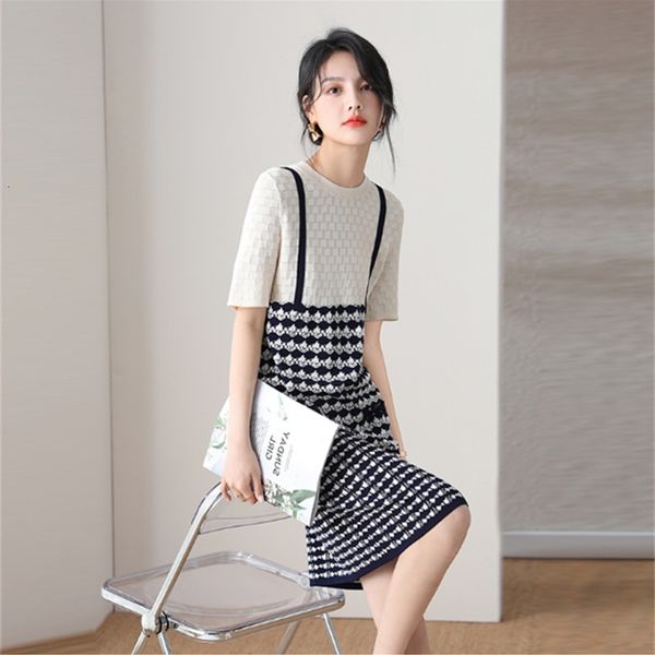 casual dresses s-xl plus size autumn dress girls boho party female vintage dress long sleeveless sundress women dresses long robe vestido q4, Black;gray
casual dresses s-xl plus size autumn dress girls boho party female vintage dress long sleeveless sundress women dresses long robe vestido q4, Black;gray