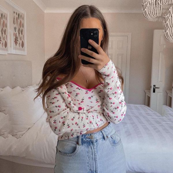 women's knits & tees ardm sweet cardigan women 2021 korean fashion floral jacquard cropped knitted sweater vintage female outerwear chi, White
women's knits & tees ardm sweet cardigan women 2021 korean fashion floral jacquard cropped knitted sweater vintage female outerwear chi, White