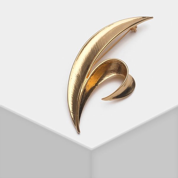 amorita boutique realistic leaf texture brooch, Gray
amorita boutique realistic leaf texture brooch, Gray